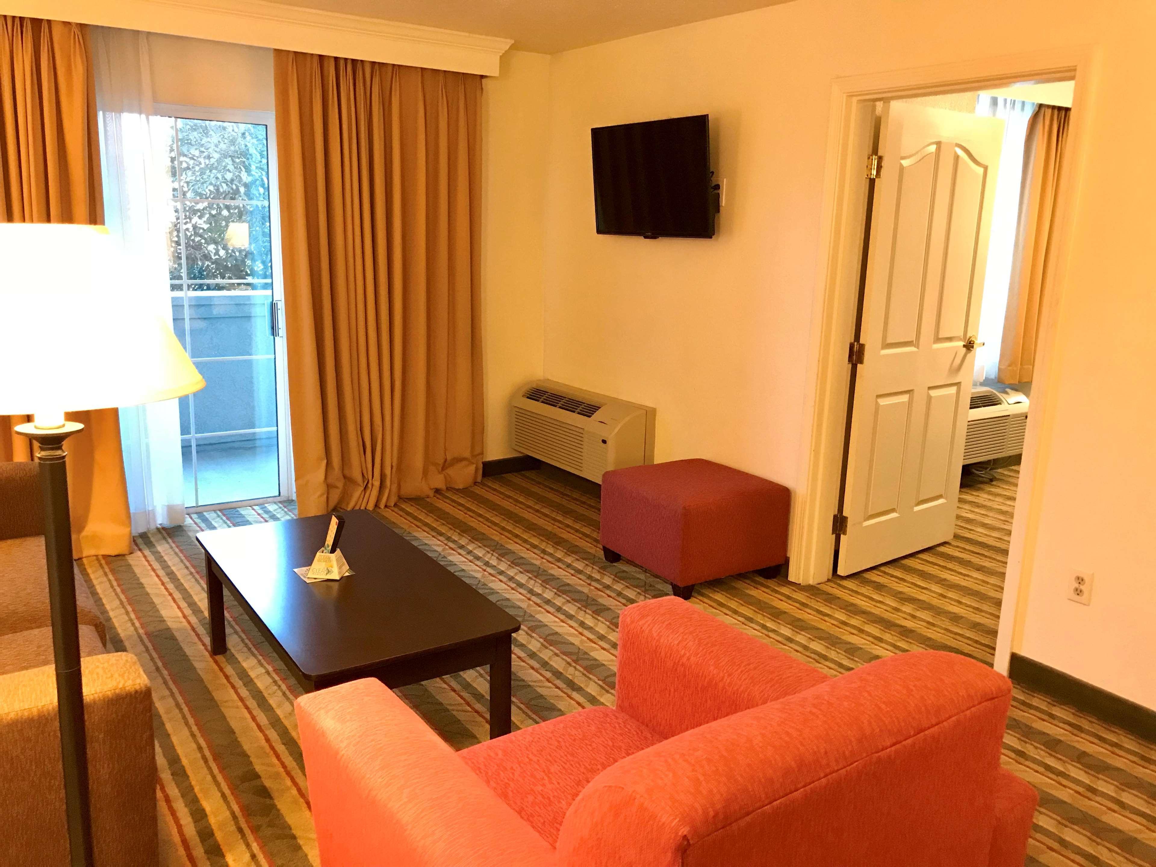 Best Western Plus Moose Jaw Eksteriør billede